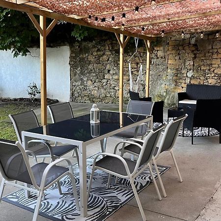 Ferienwohnung Jardin En El Centro Catedral Oviédo Exterior foto